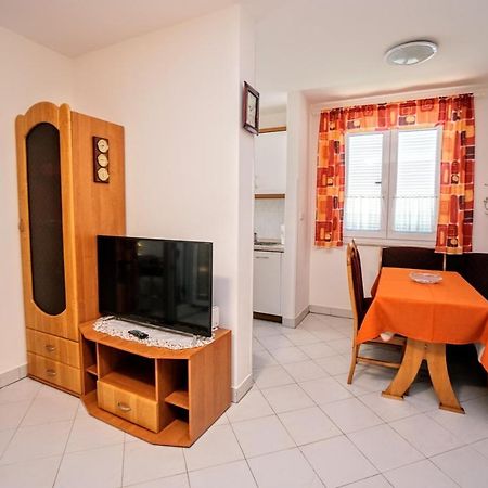 Apartment Vlado Zambratija  Exteriör bild